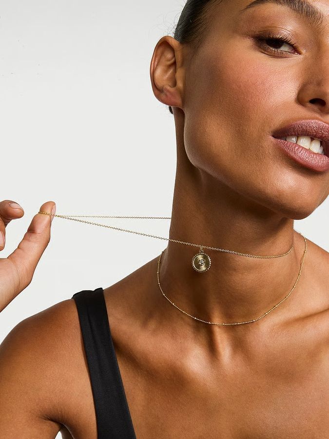 Цепочка с кулоном Layered Pendant Necklace Set Victoria's Secret