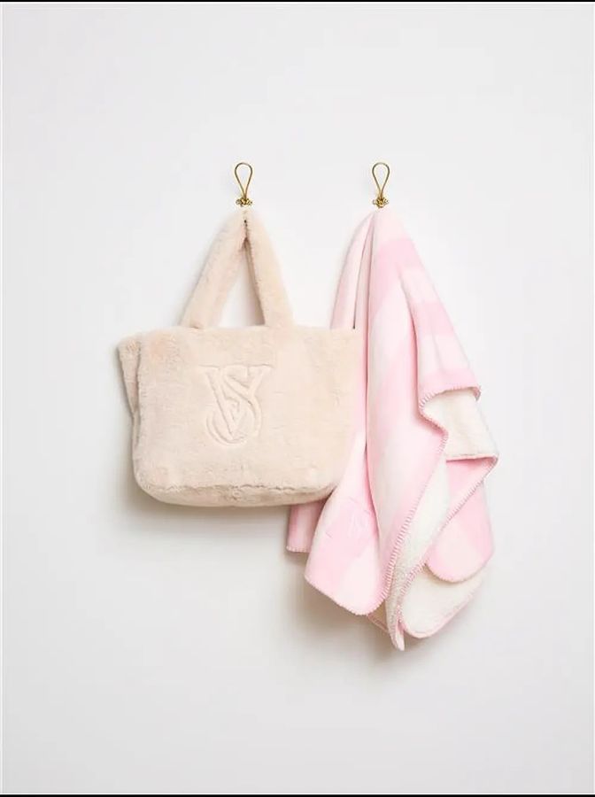 Плед Cozy-plush Blanket 127*152см PINK