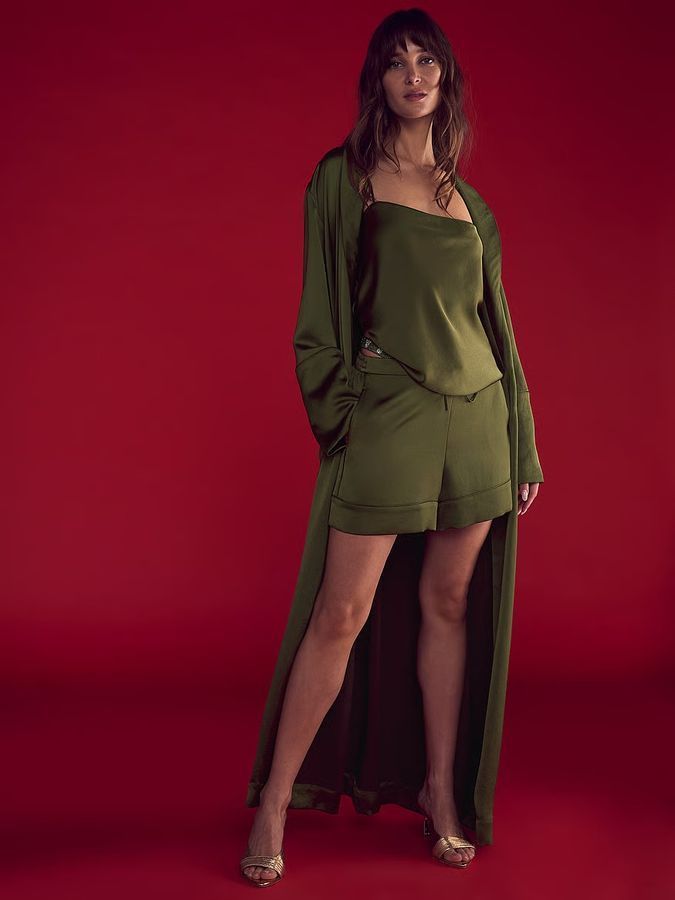 Длинный атласный халат Luxe Satin Long Robe Victoria's Secret