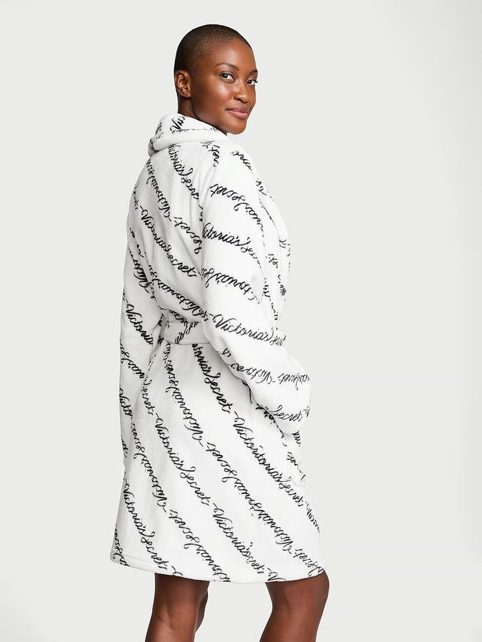 Короткий теплый халат Short Cozy Robe Victoria's Secret