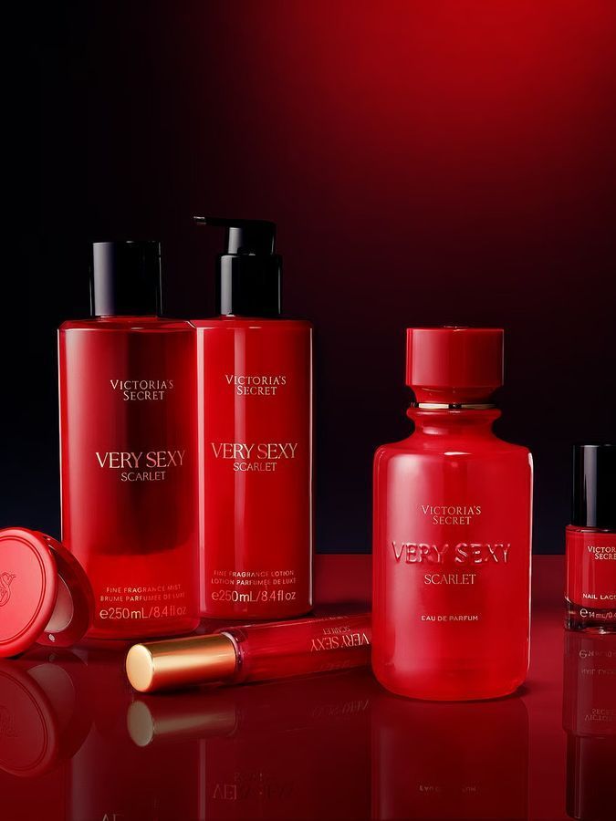 Спрей для тела Very Sexy Scarlet 250ml Victoria's Secret