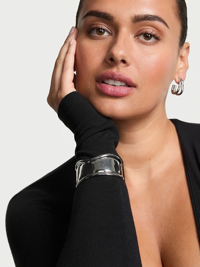Браслет Sculptural Wide Cuff Bracelet Victoria's Secret