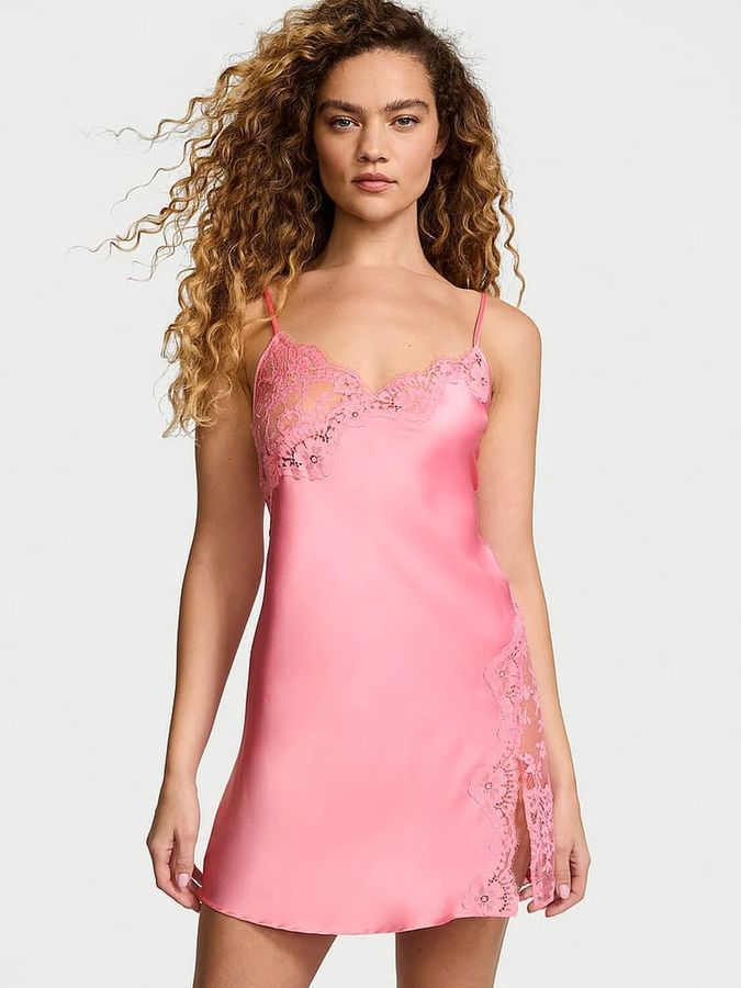 Атласный пеньюар Satin Rose Lace Victoria's Secret