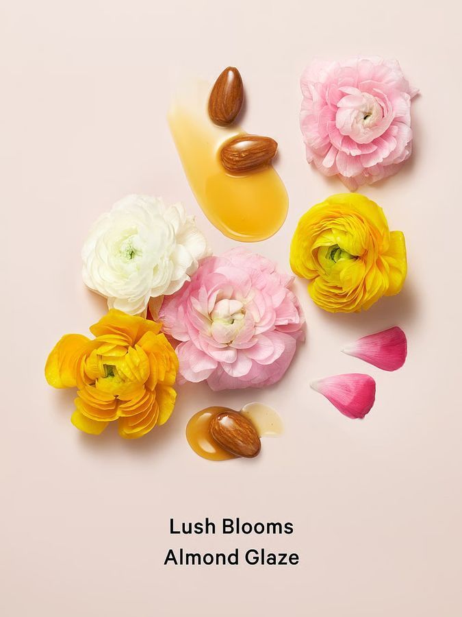 Парфюмированный спрей для тела Velvet Petals Shimmer 250ml Victoria's Secret